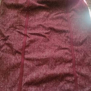 Maroon heathered pencil skirt
